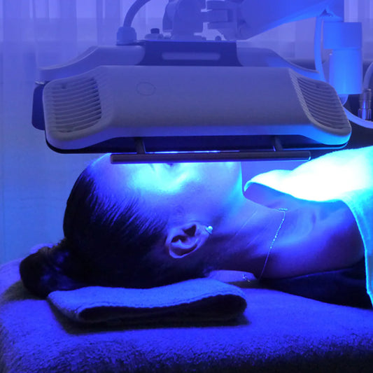 LED light therapy x 6 sessions